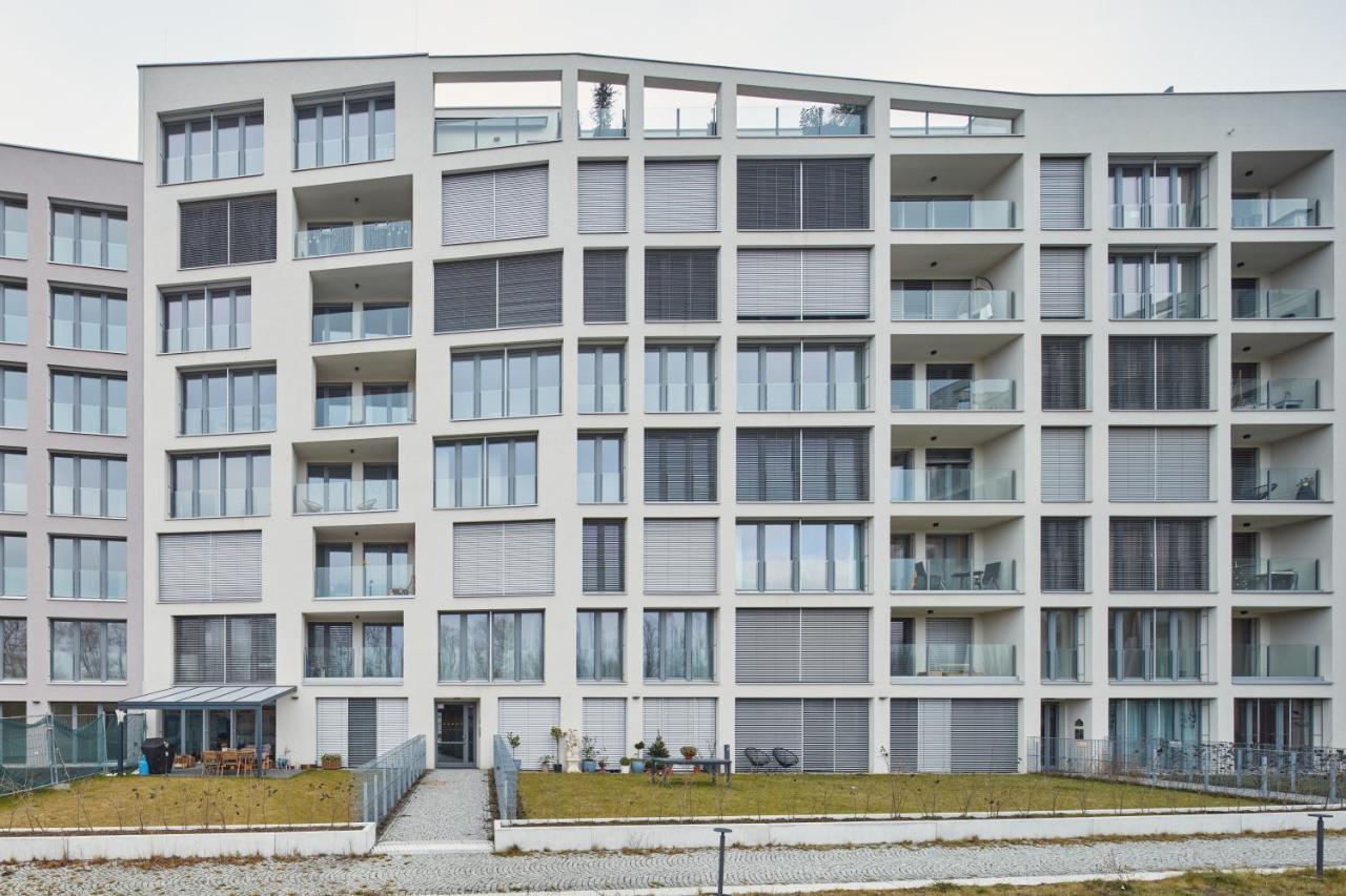 Prague Days - Designer Condo - Trendy Neighborhood Exteriör bild